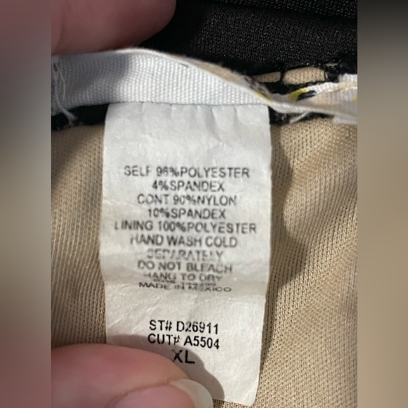 Wild Daisy Junior’s XL Dress Black Lace, Assymetrical, Padded - Picture 5 of 5